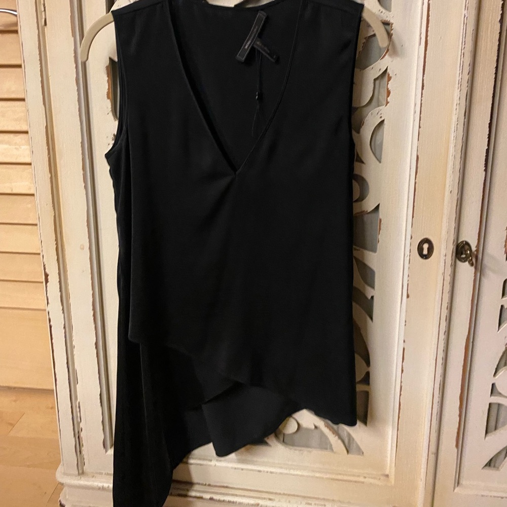 BCBG - size S - women’s sleeveless blouse - black